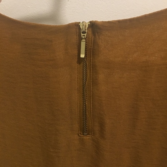 Dress - Picture 5 of 6